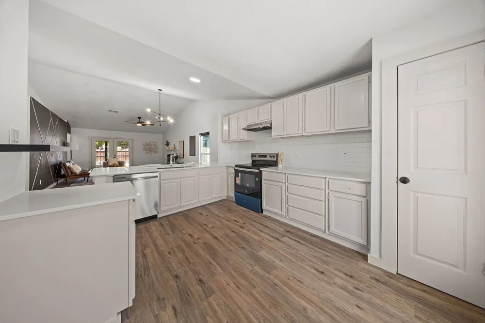 325 Chancellorsville Drive Mesquite, TX 75149