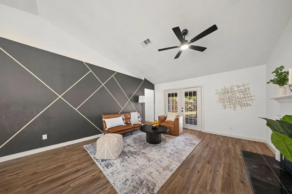325 Chancellorsville Drive Mesquite, TX 75149