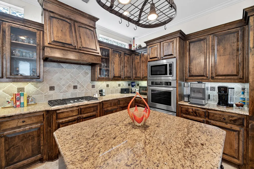 3617 Vineyard Way Farmers Branch, TX 75234