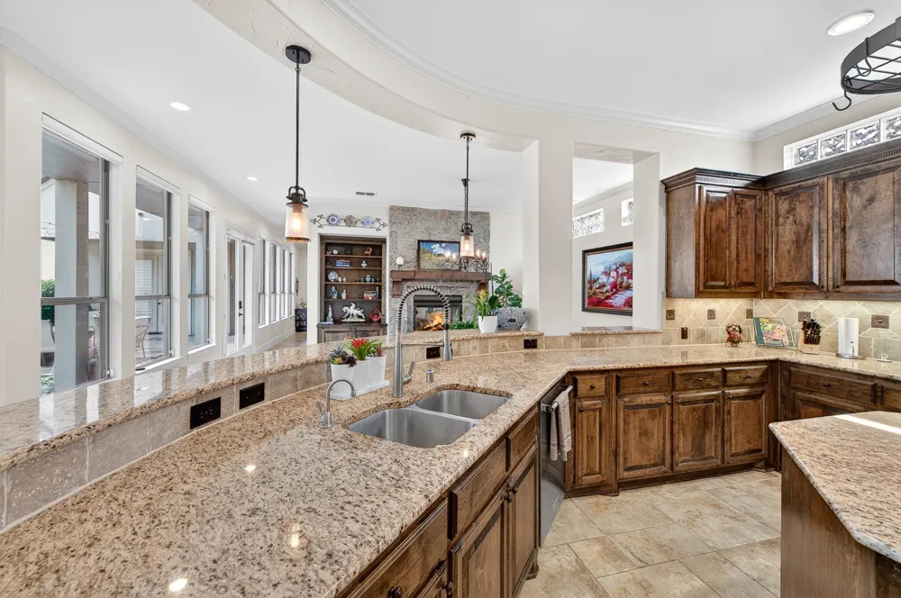 3617 Vineyard Way Farmers Branch, TX 75234