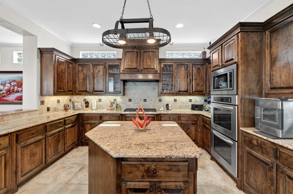 3617 Vineyard Way Farmers Branch, TX 75234