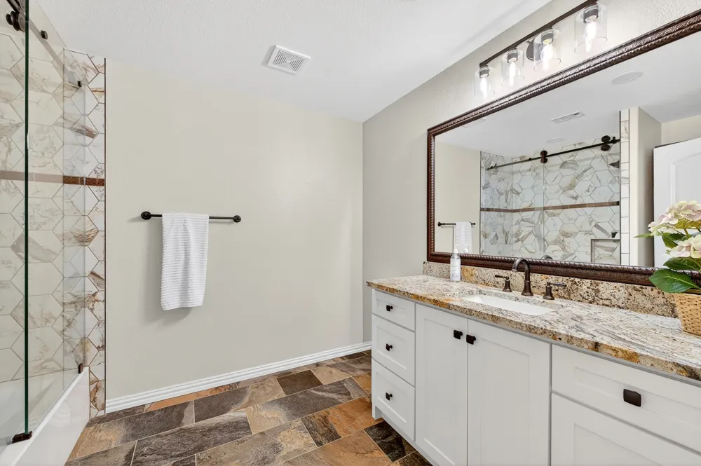 3617 Vineyard Way Farmers Branch, TX 75234