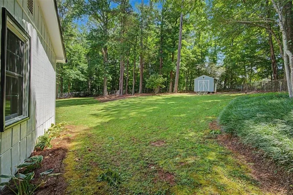 6501 Short Drive Winston, GA 30187