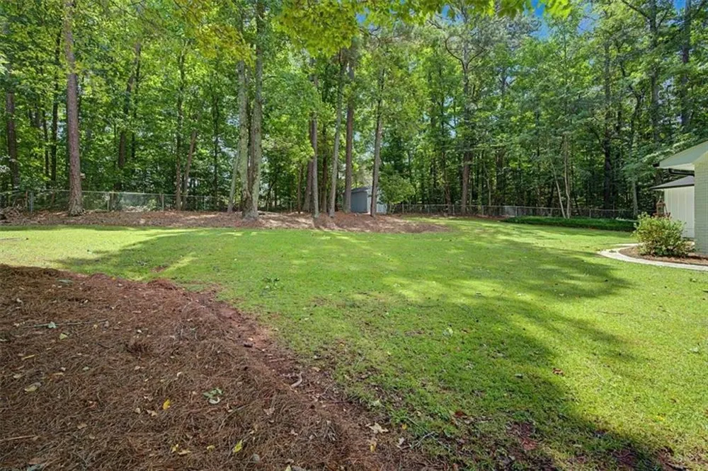 6501 Short Drive Winston, GA 30187