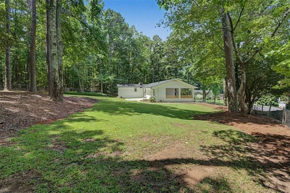 6501 Short Drive Winston, GA 30187