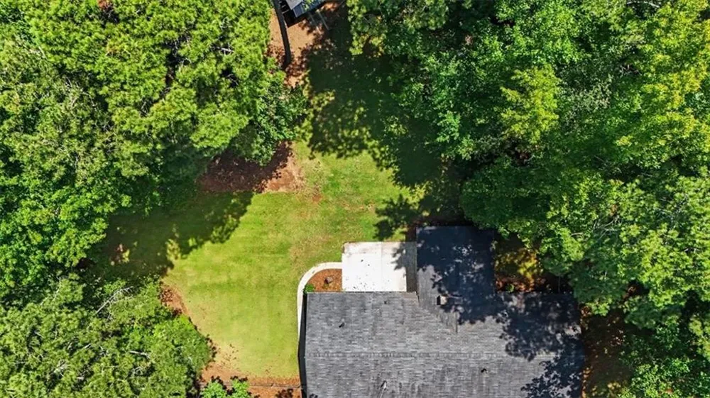 6501 Short Drive Winston, GA 30187