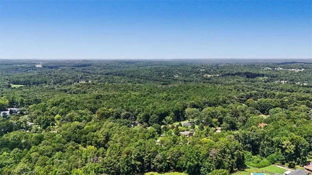 6501 Short Drive Winston, GA 30187