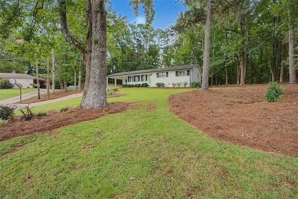 6501 Short Drive Winston, GA 30187