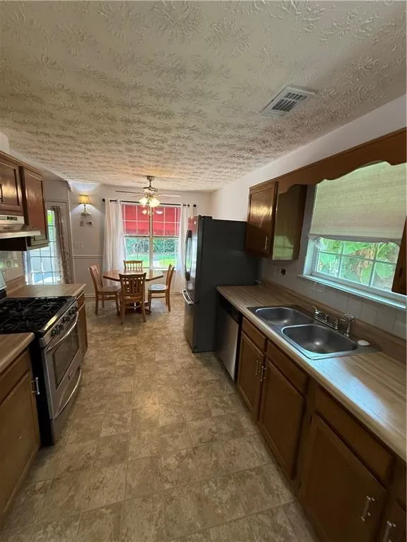 3897 SADDLECREEK DRIVE Douglasville, GA 30135