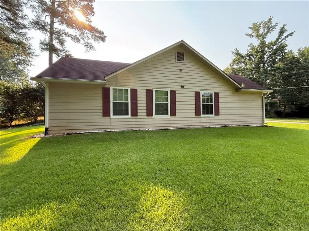 3897 SADDLECREEK DRIVE Douglasville, GA 30135