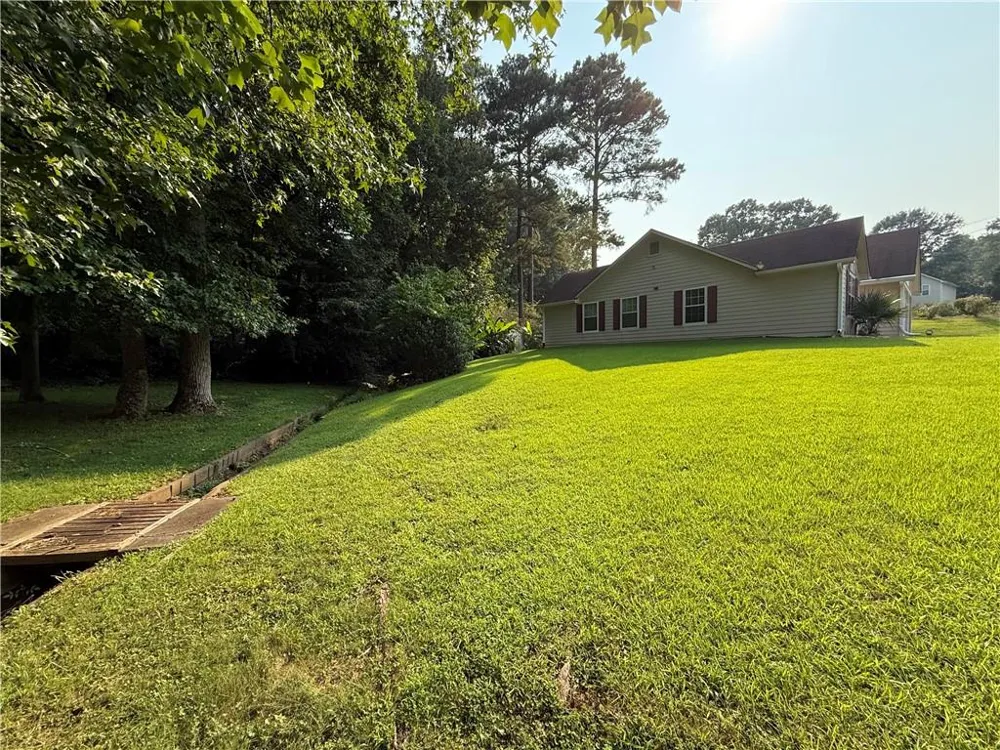 3897 SADDLECREEK DRIVE Douglasville, GA 30135