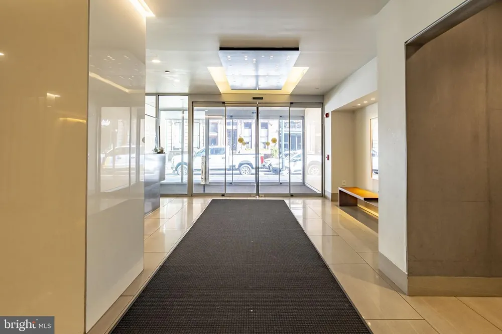 2018 WALNUT STREET #29K Philadelphia, PA 19103