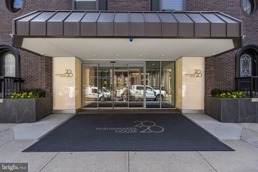 2018 WALNUT STREET #29K Philadelphia, PA 19103