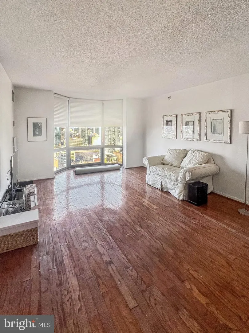 2018 WALNUT STREET #29K Philadelphia, PA 19103