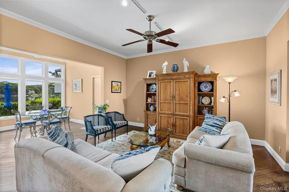 400 Noyack Road #E2 Southampton, NY 11968