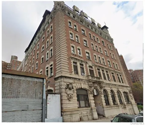 167 Sands Street #506