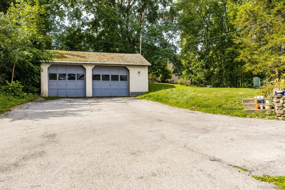 124 Bower Road Poughkeepsie, NY 12603