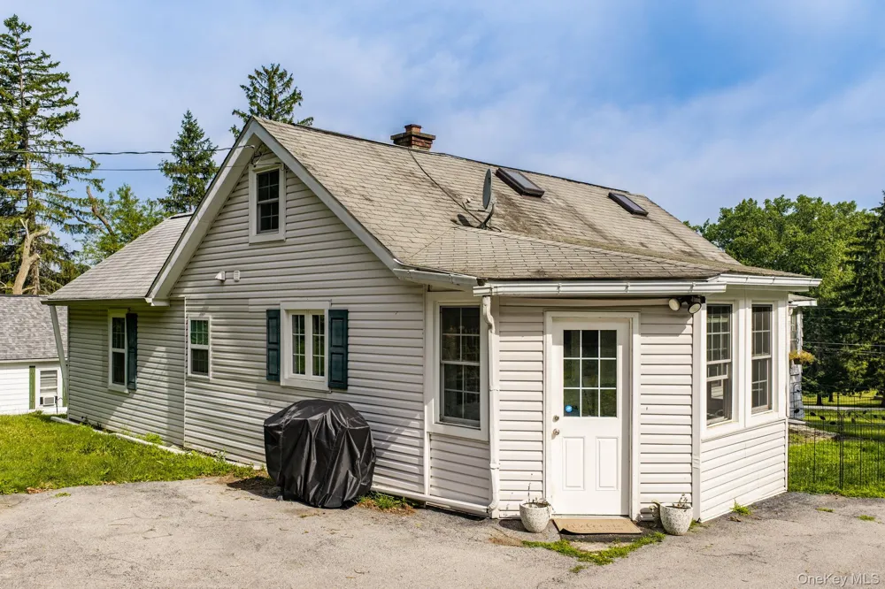 124 Bower Road Poughkeepsie, NY 12603