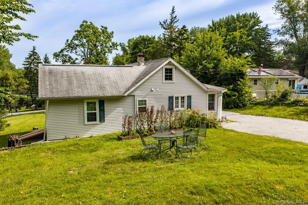 124 Bower Road Poughkeepsie, NY 12603