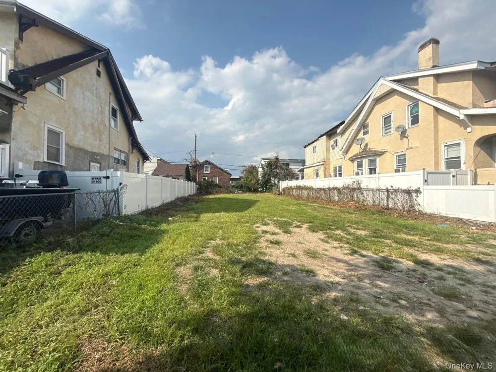 61 E Fulton Street Long Beach, NY 11561