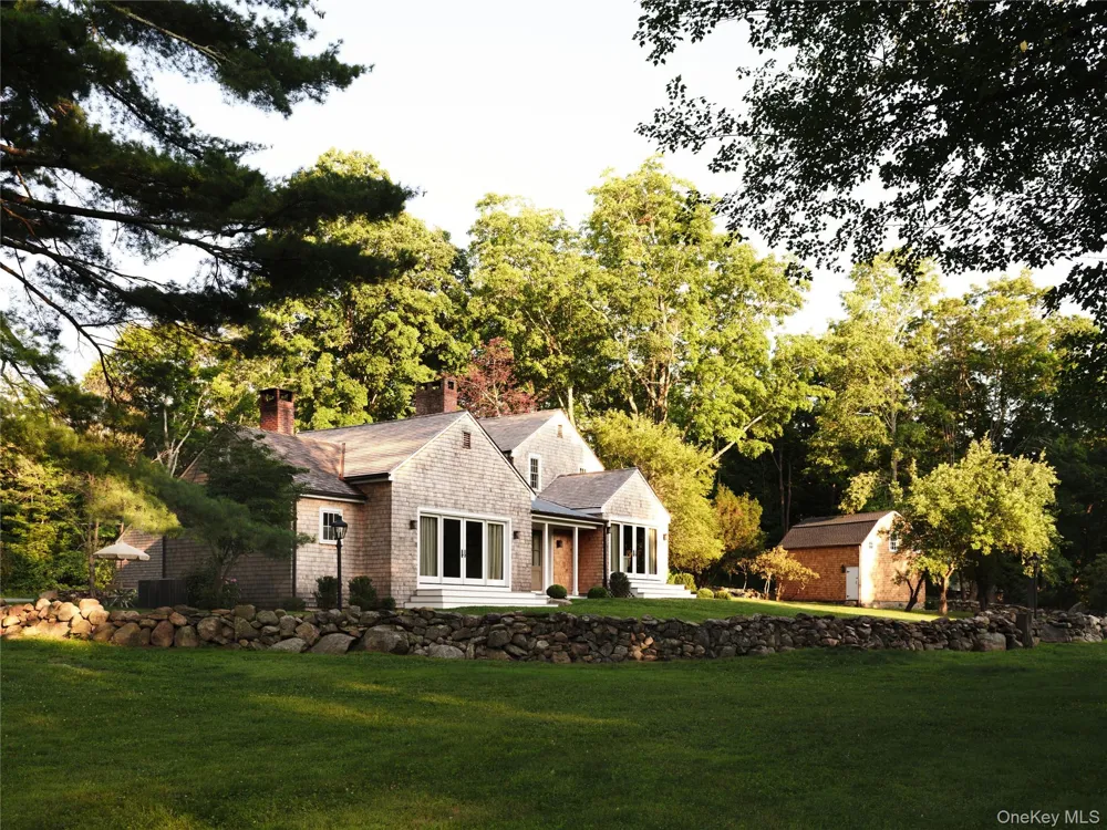 156 Old Stone Hill Road Pound Ridge, NY 10576