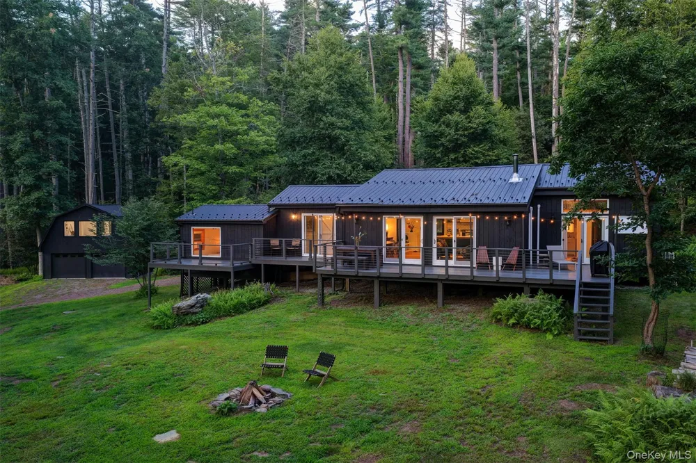 151 Hankins Road Narrowsburg, NY 12764