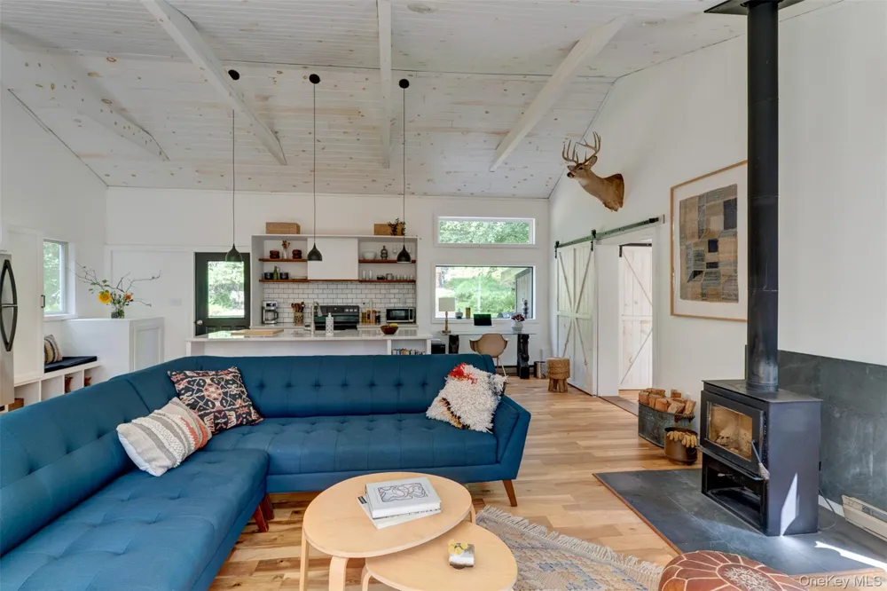 151 Hankins Road Narrowsburg, NY 12764