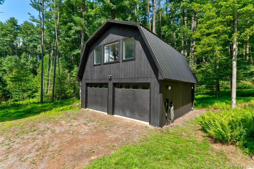151 Hankins Road Narrowsburg, NY 12764