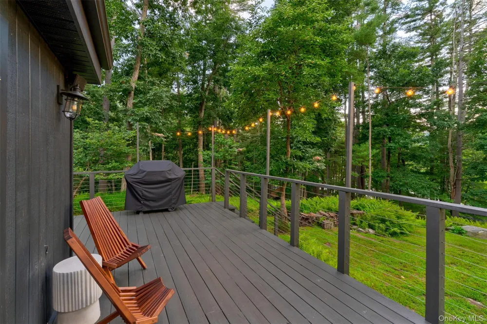 151 Hankins Road Narrowsburg, NY 12764