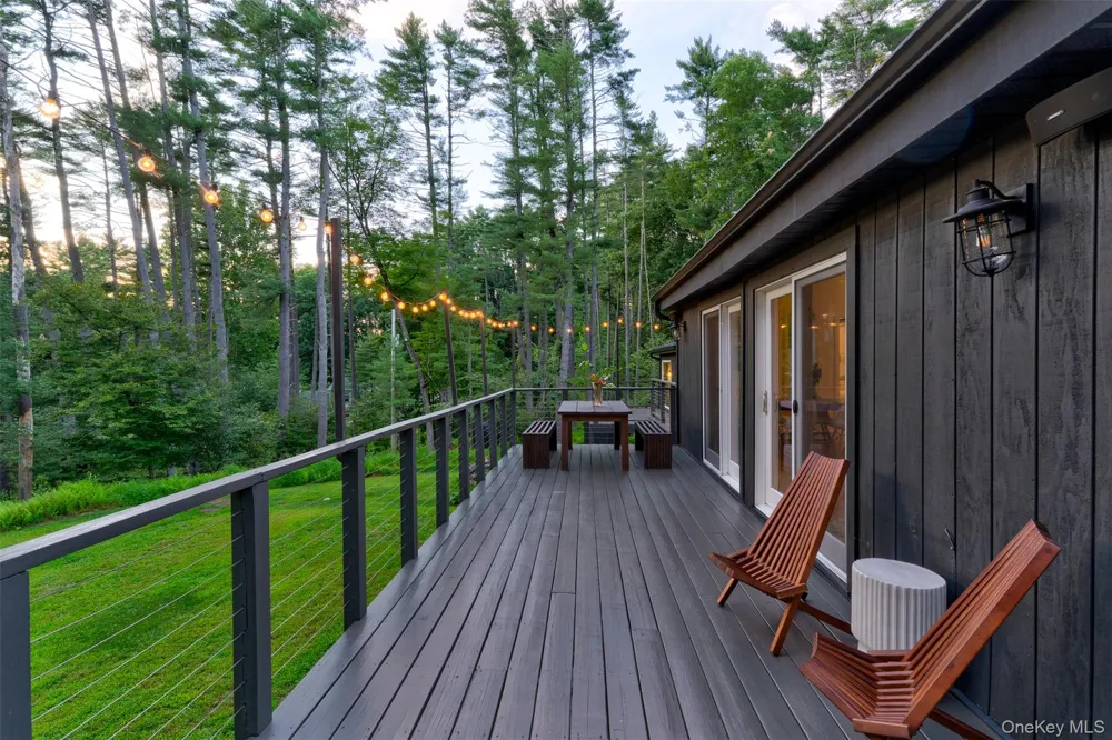 151 Hankins Road Narrowsburg, NY 12764