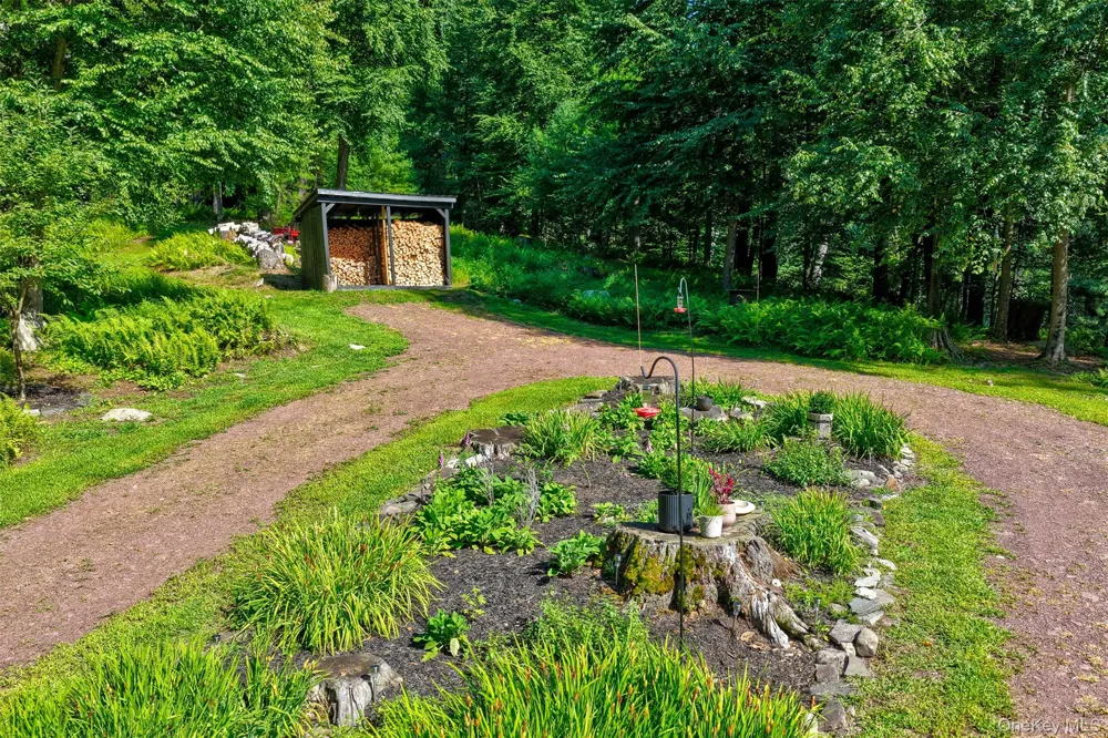 151 Hankins Road Narrowsburg, NY 12764