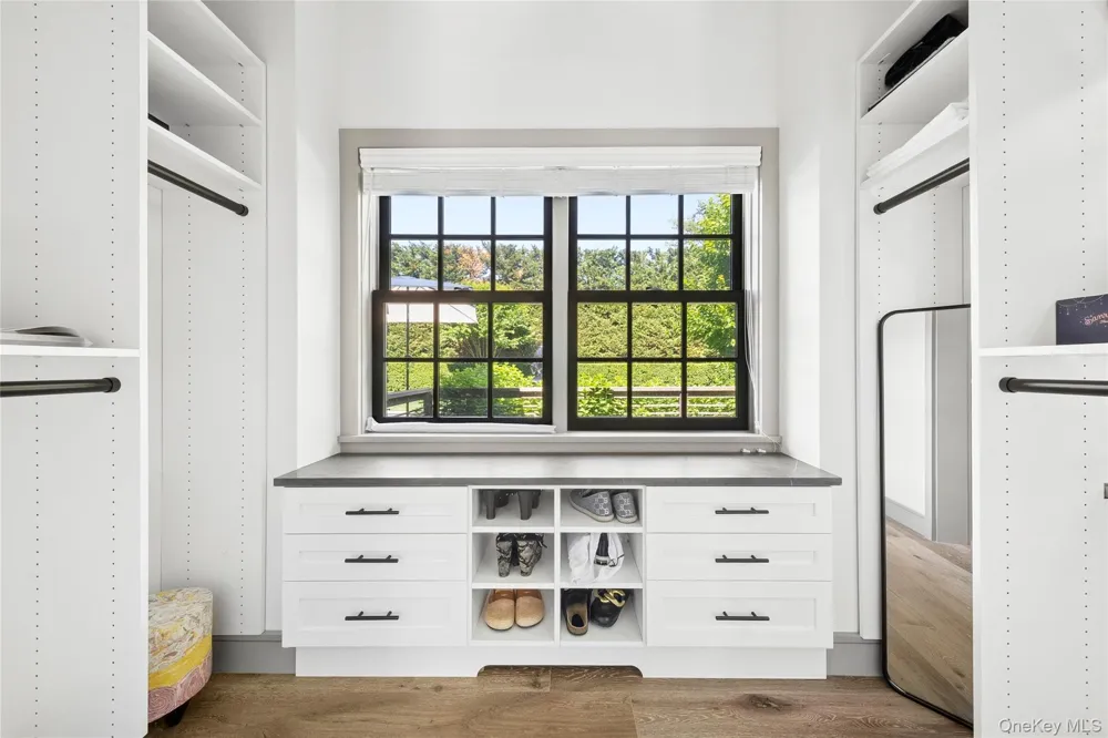 67 Buell Lane Extension East Hampton, NY 11963