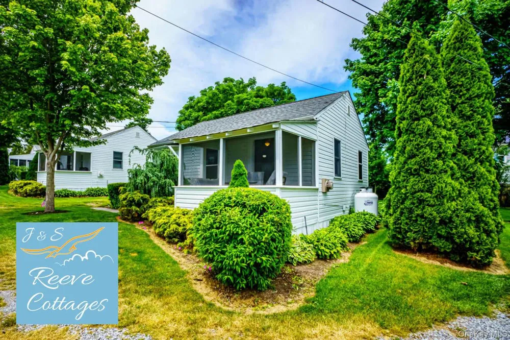 28 Whites Lane Aquebogue, NY 11931