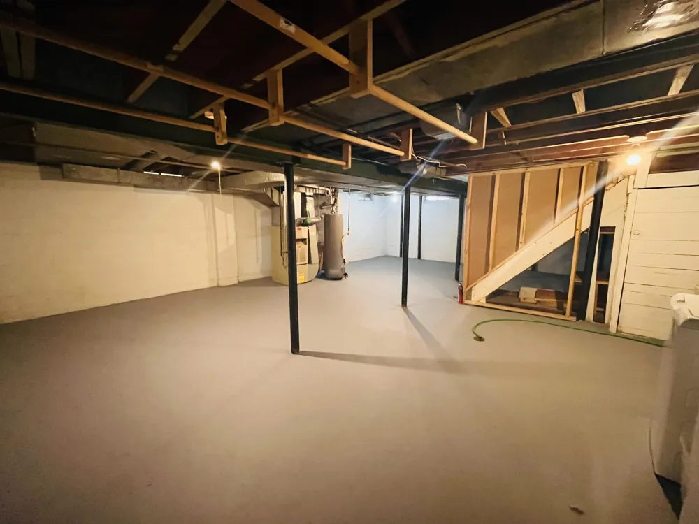 2009 Buckingham Avenue Lincoln Park, MI 48146