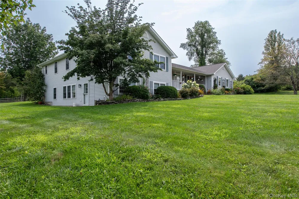 27 Verbank Club Road Verbank, NY 12585