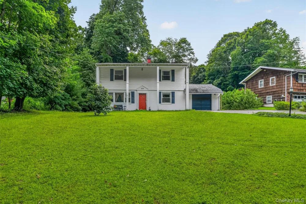 206 Lafayette Avenue Cortlandt Manor, NY 10567