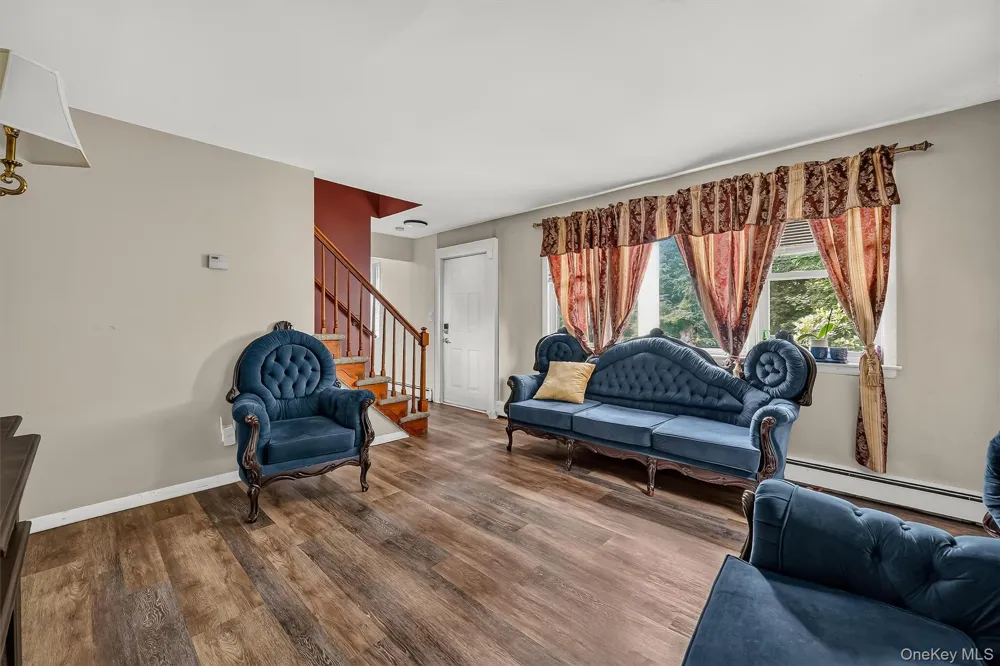 206 Lafayette Avenue Cortlandt Manor, NY 10567