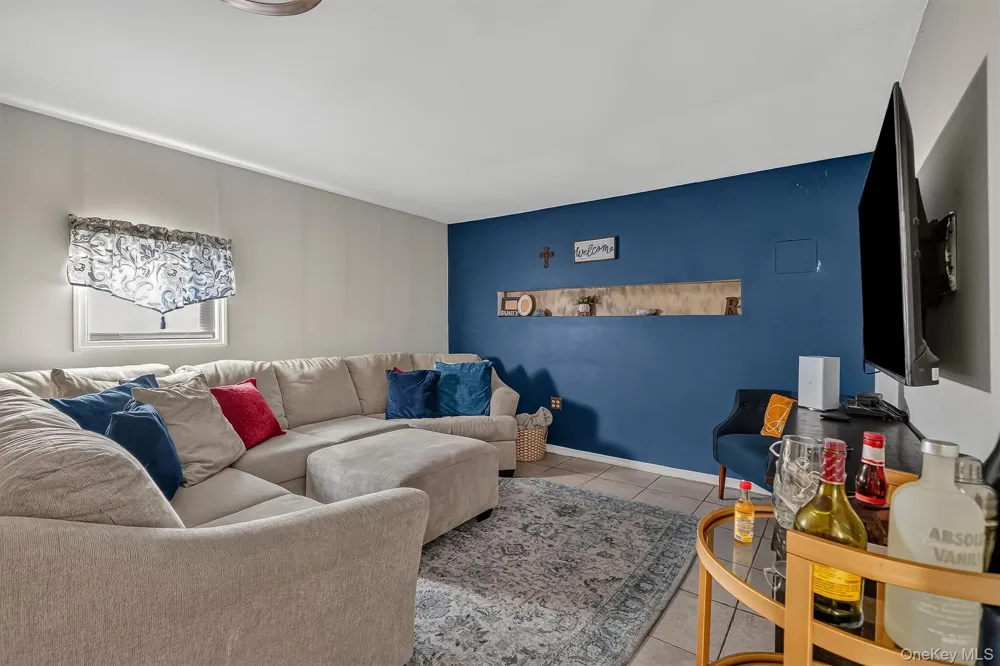 206 Lafayette Avenue Cortlandt Manor, NY 10567