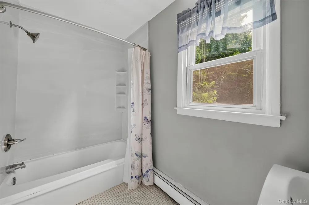 206 Lafayette Avenue Cortlandt Manor, NY 10567