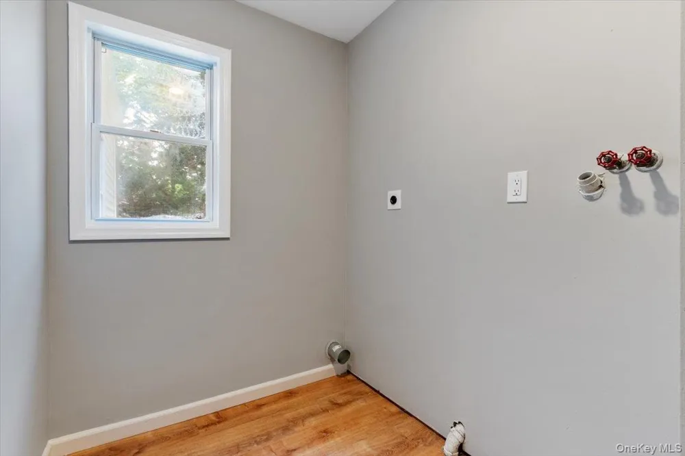 685 Horseblock Road Brookhaven, NY 11719