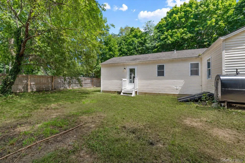 685 Horseblock Road Brookhaven, NY 11719