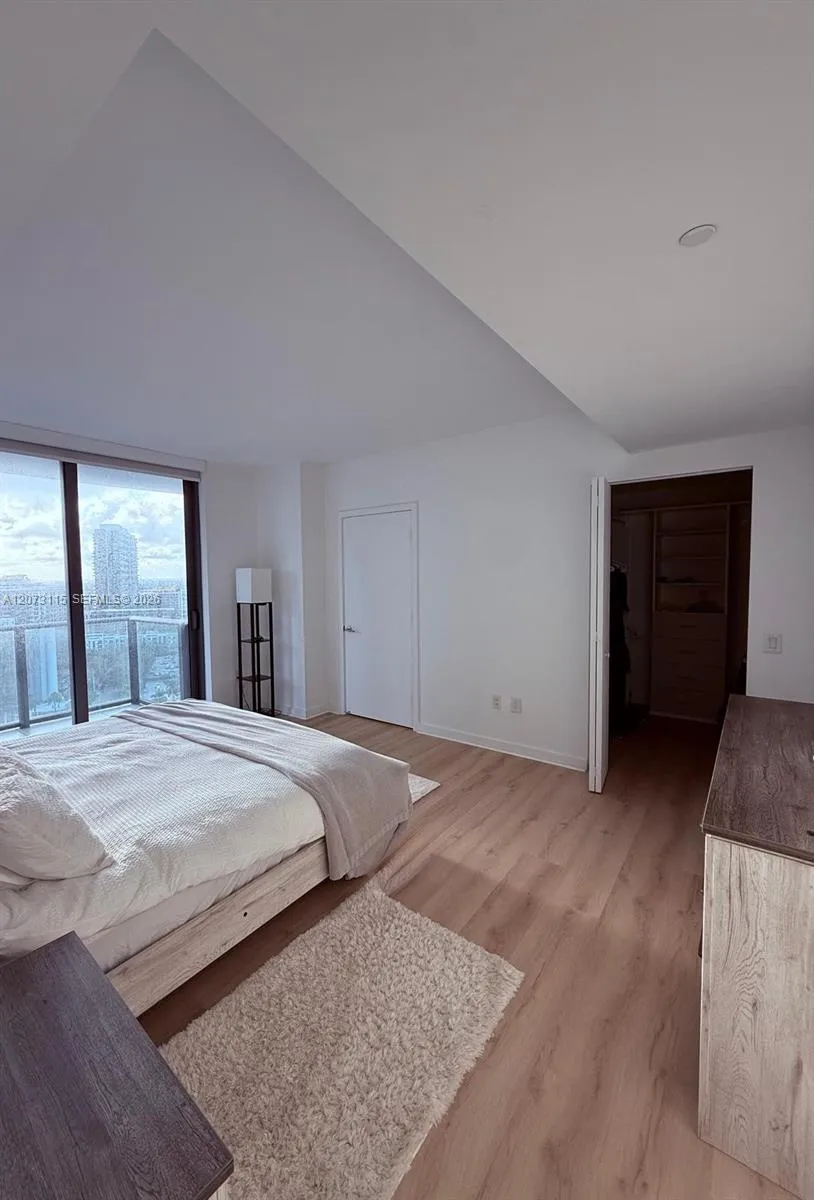 501 NE 31st St #1808 Miami, FL 33137