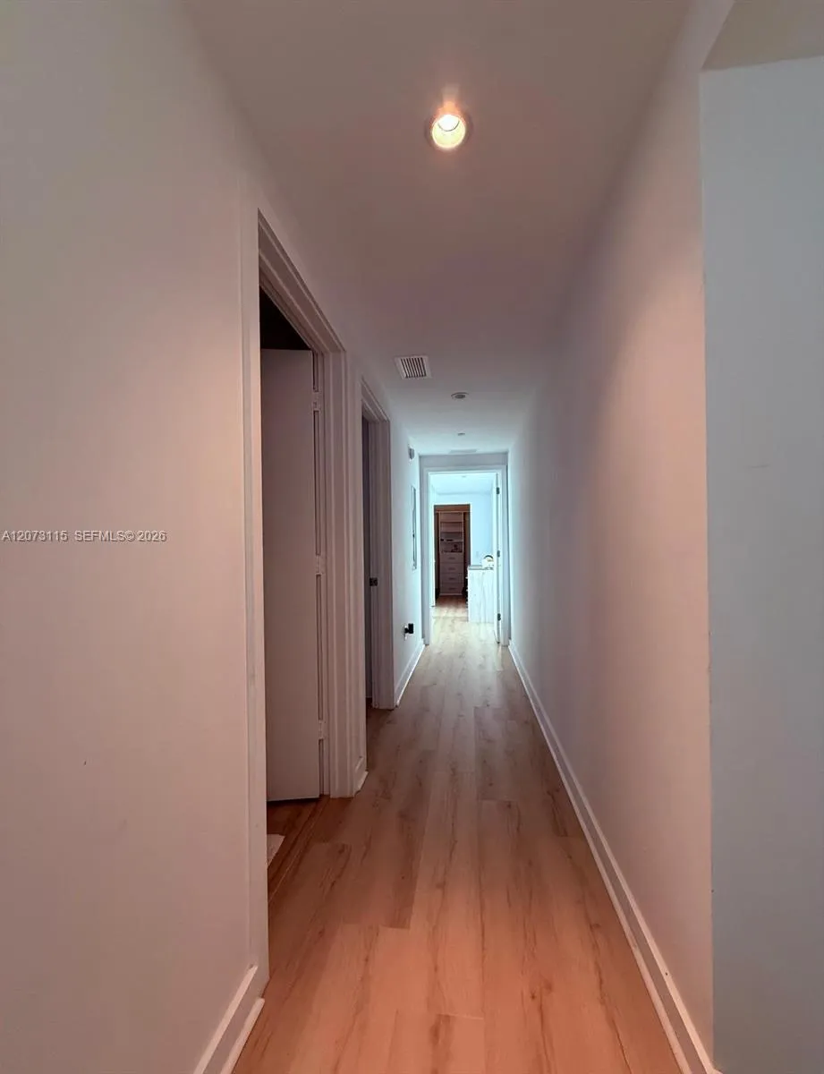 501 NE 31st St #1808 Miami, FL 33137
