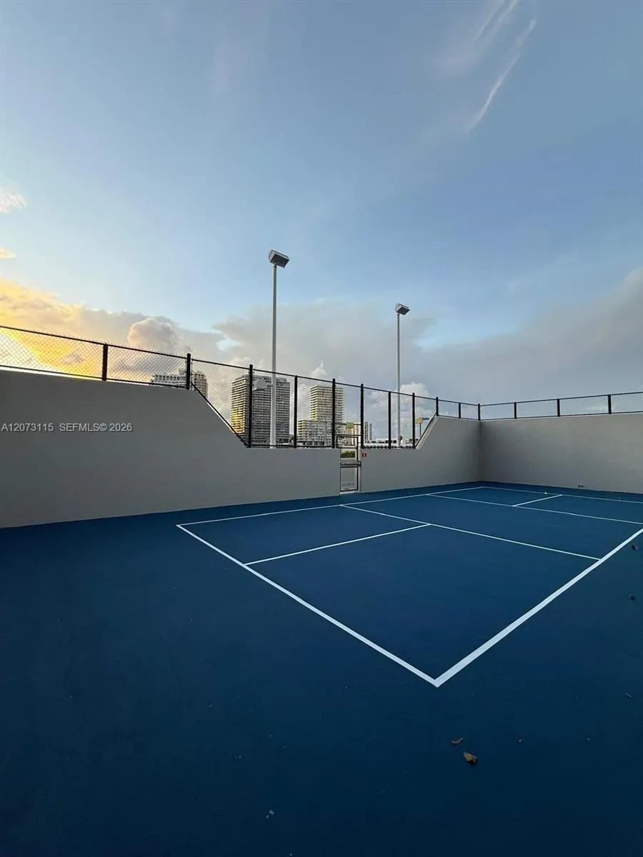 501 NE 31st St #1808 Miami, FL 33137