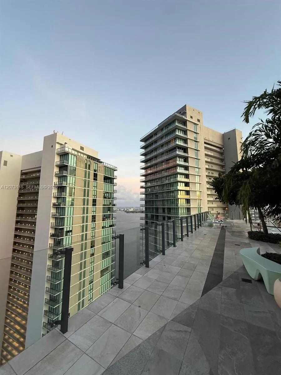 501 NE 31st St #1808 Miami, FL 33137