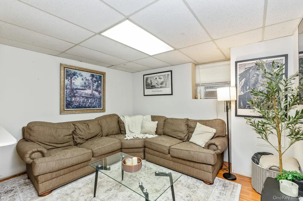312 Peconic Avenue Medford, NY 11763