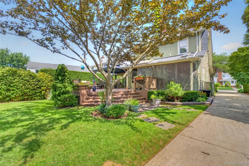 54 Denton Avenue East Rockaway, NY 11518