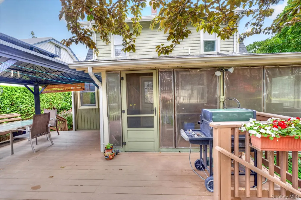 54 Denton Avenue East Rockaway, NY 11518
