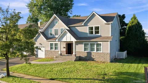 22 Forest Drive