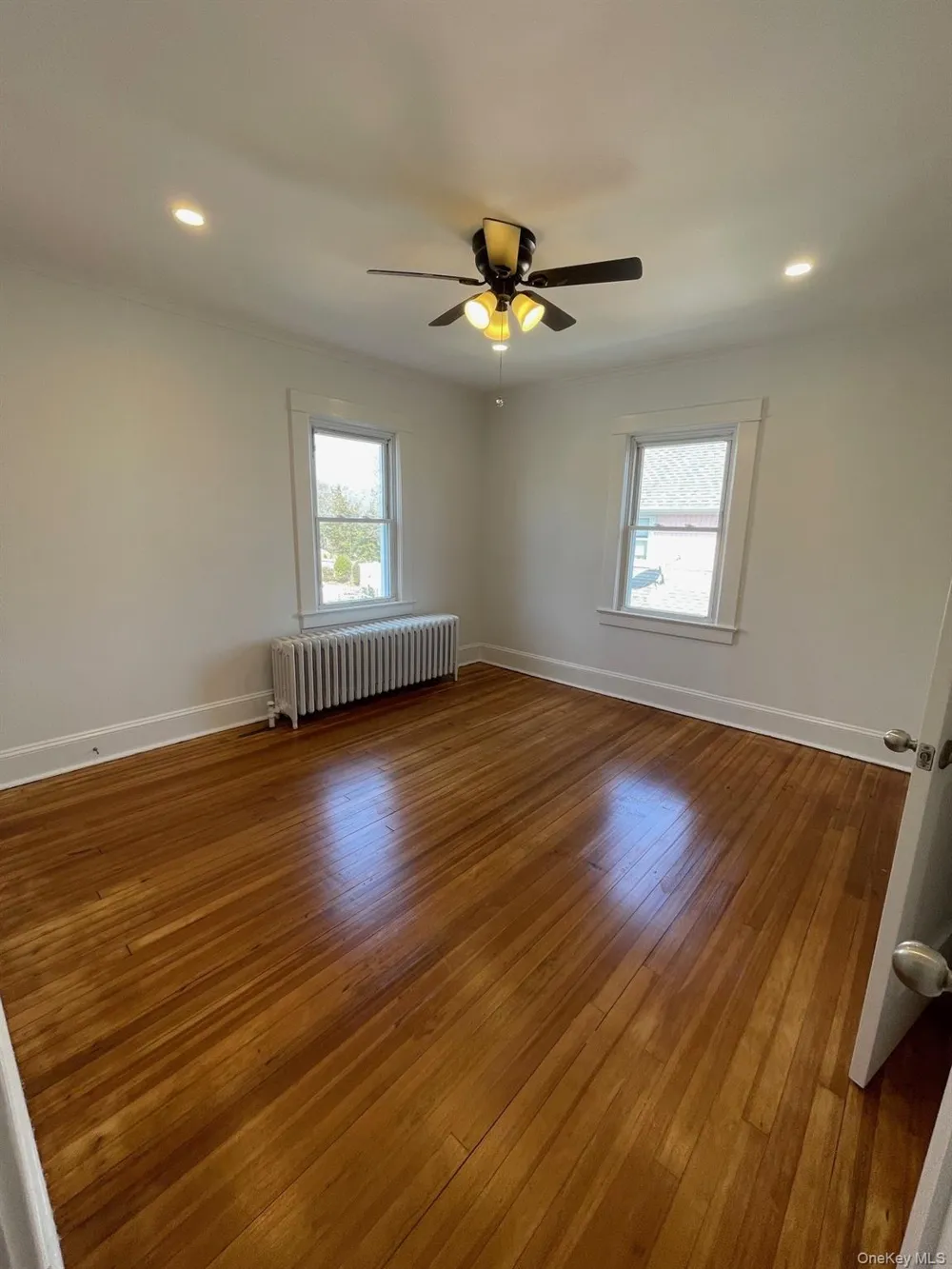 510 Montauk Highway #Upper East Apartment Eastport, NY 11941